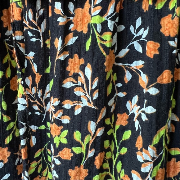 Yas Floral Midi Dress - Picture 5 of 6